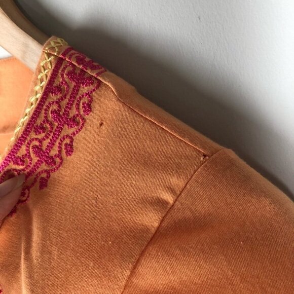 LILLY Pulitzer Orange Embroidered T-shirt Size XS - Picture 5 of 6